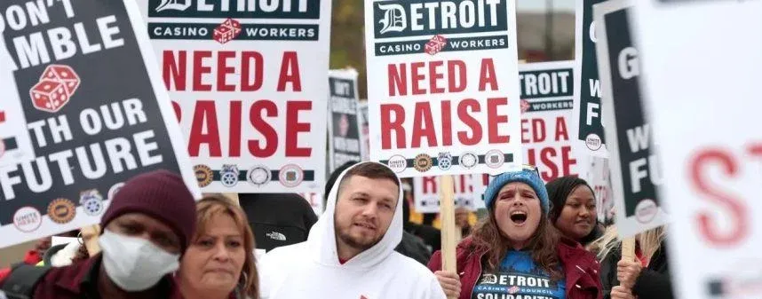 Detroit Casinos Scale Back Services Amid Ongoing Worker Strike.